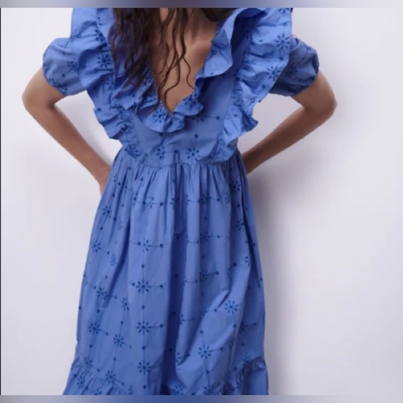 NWT Zara Floral Embroidery Ruffle Dress Size XS - Picture 2 of 12
